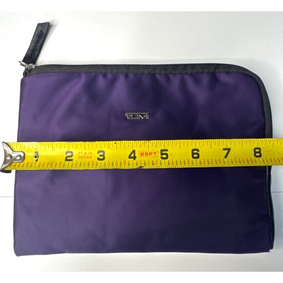 Tumi For Delta Airlines Purple Travel Toiletry Kit Bag With Accessories - Picture 7 of 8
